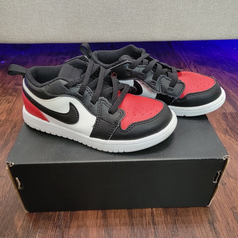 Kids Jordan 1 Low Bred Toe Alt Sneaker